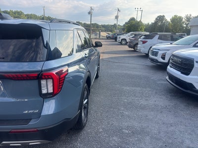 2025 Ford Explorer Active