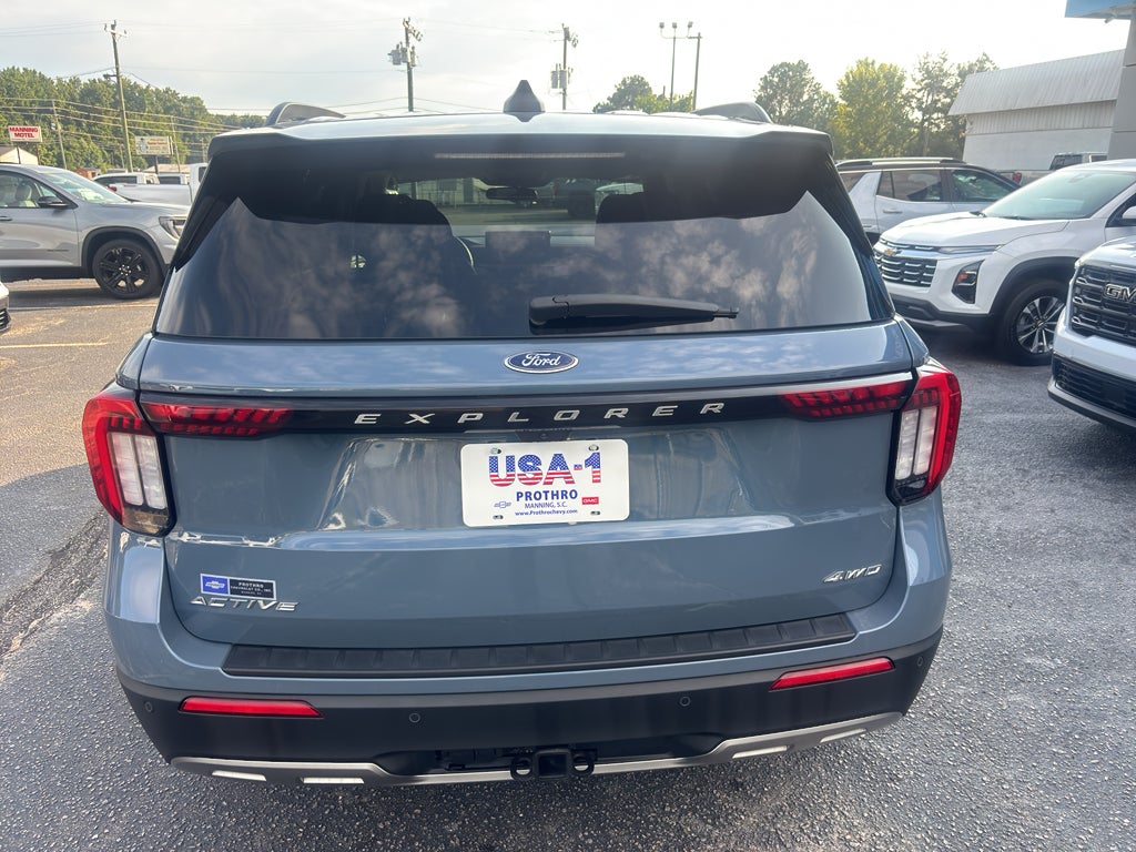 2025 Ford Explorer Active