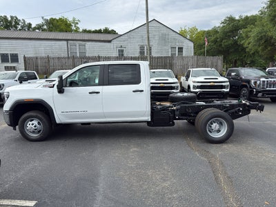 2026 GMC Sierra 3500 HD Chassis Cab Pro