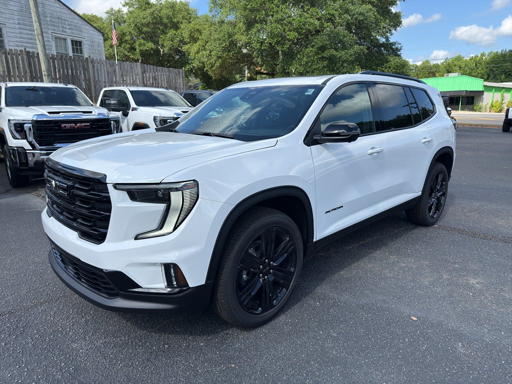 2026 GMC Acadia Elevation FWD's photo