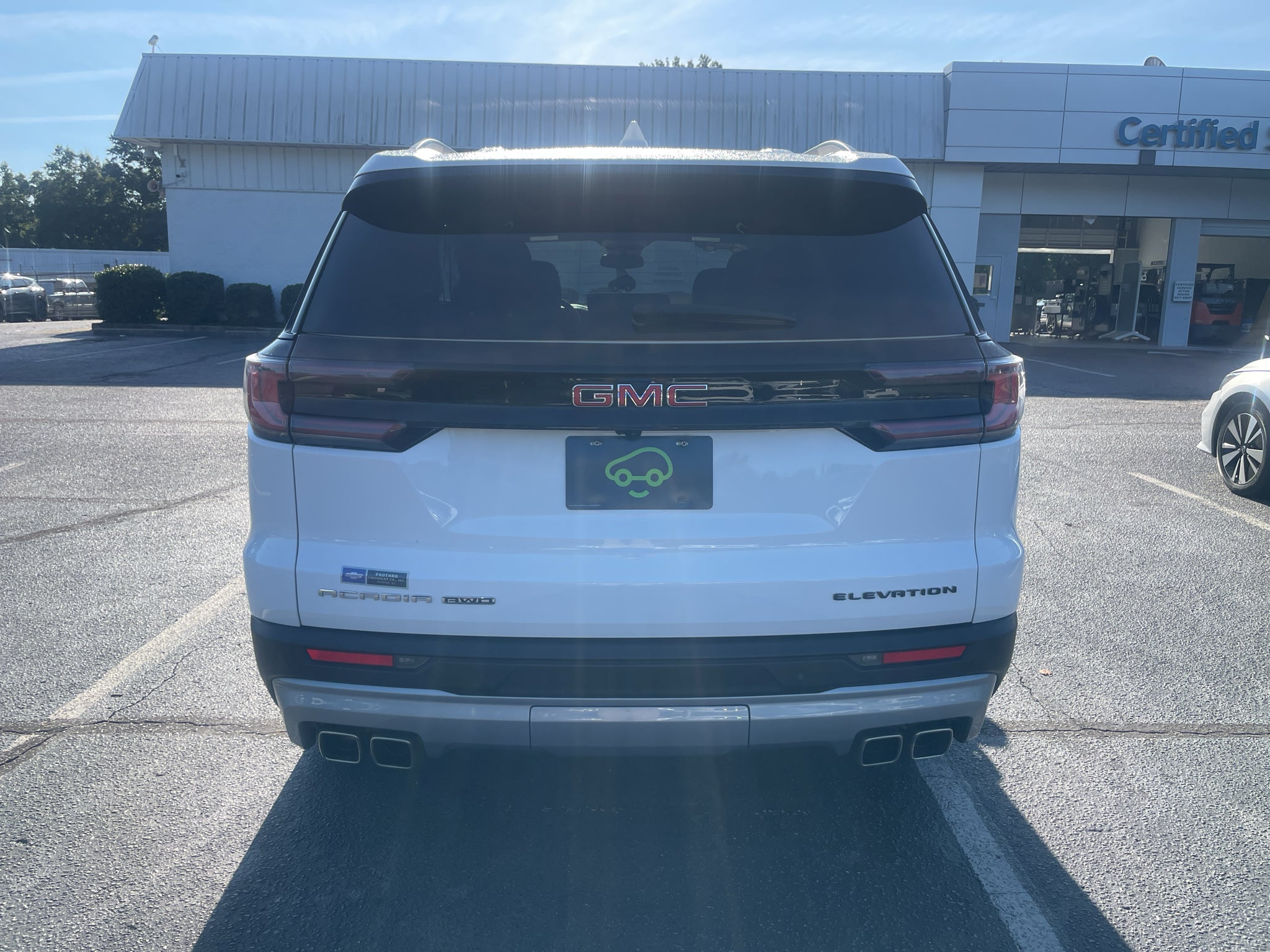 2024 GMC Acadia Elevation