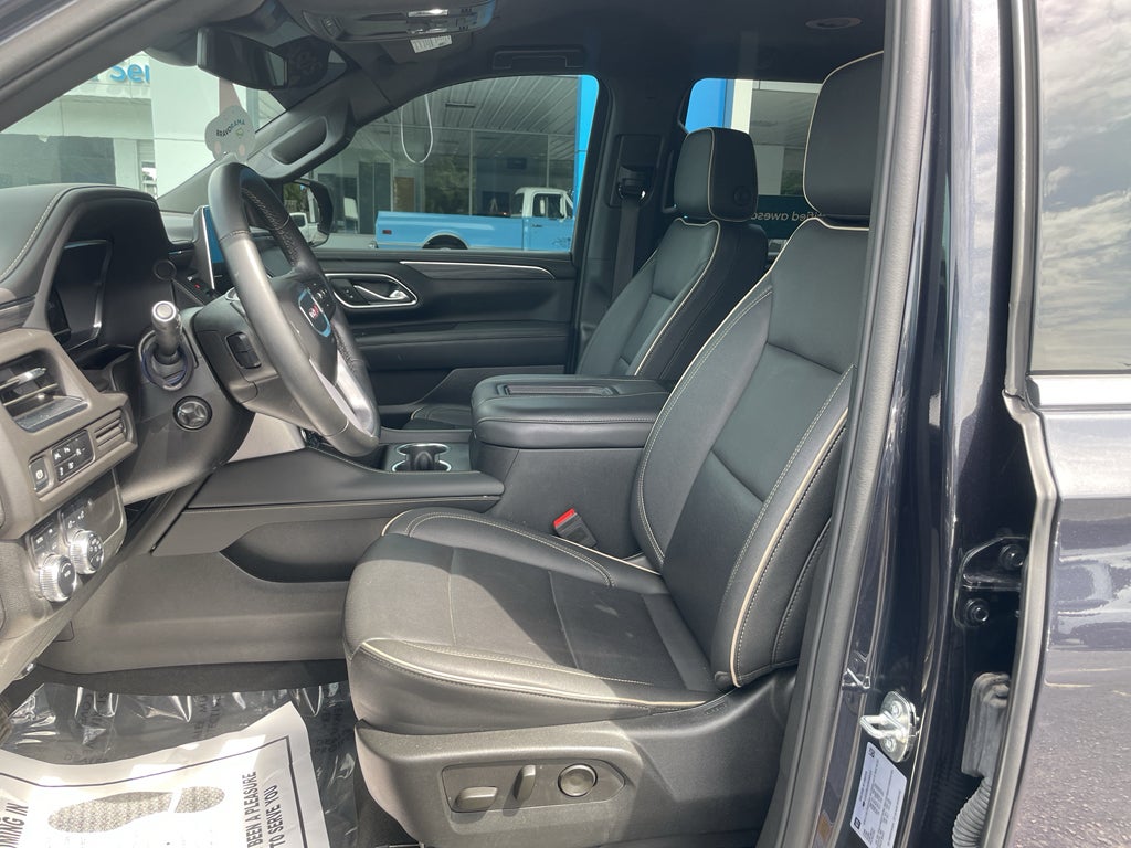 2024 GMC Yukon SLT