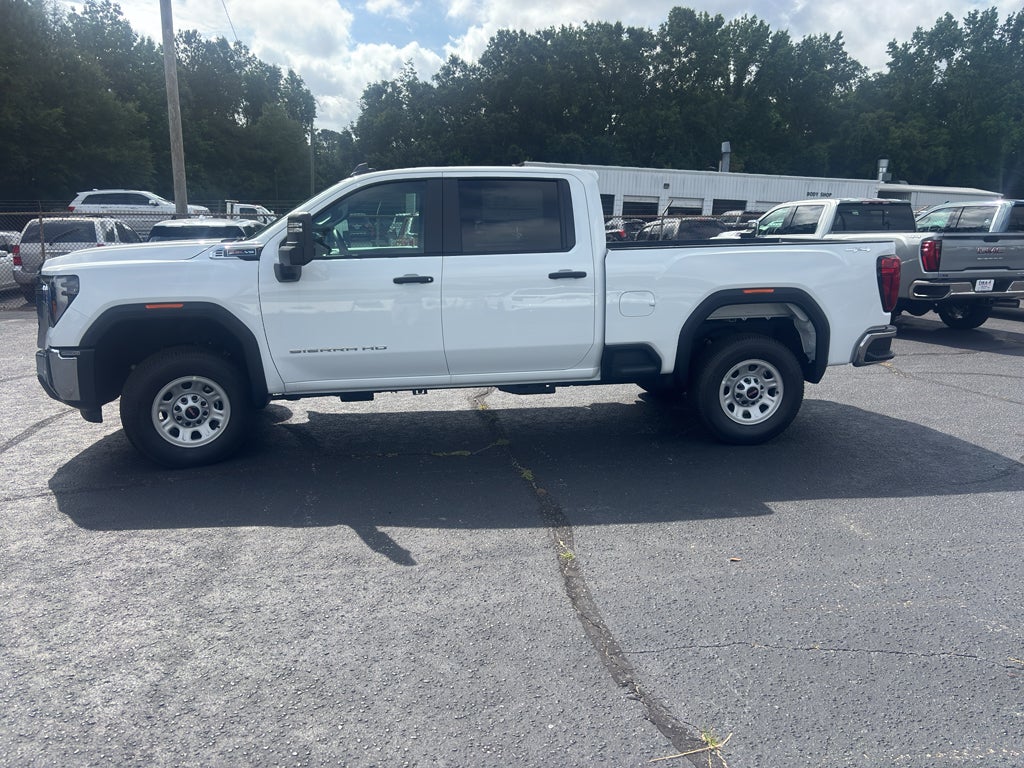 2026 GMC Sierra 4WD Crew Cab Standard Box Pro's photo