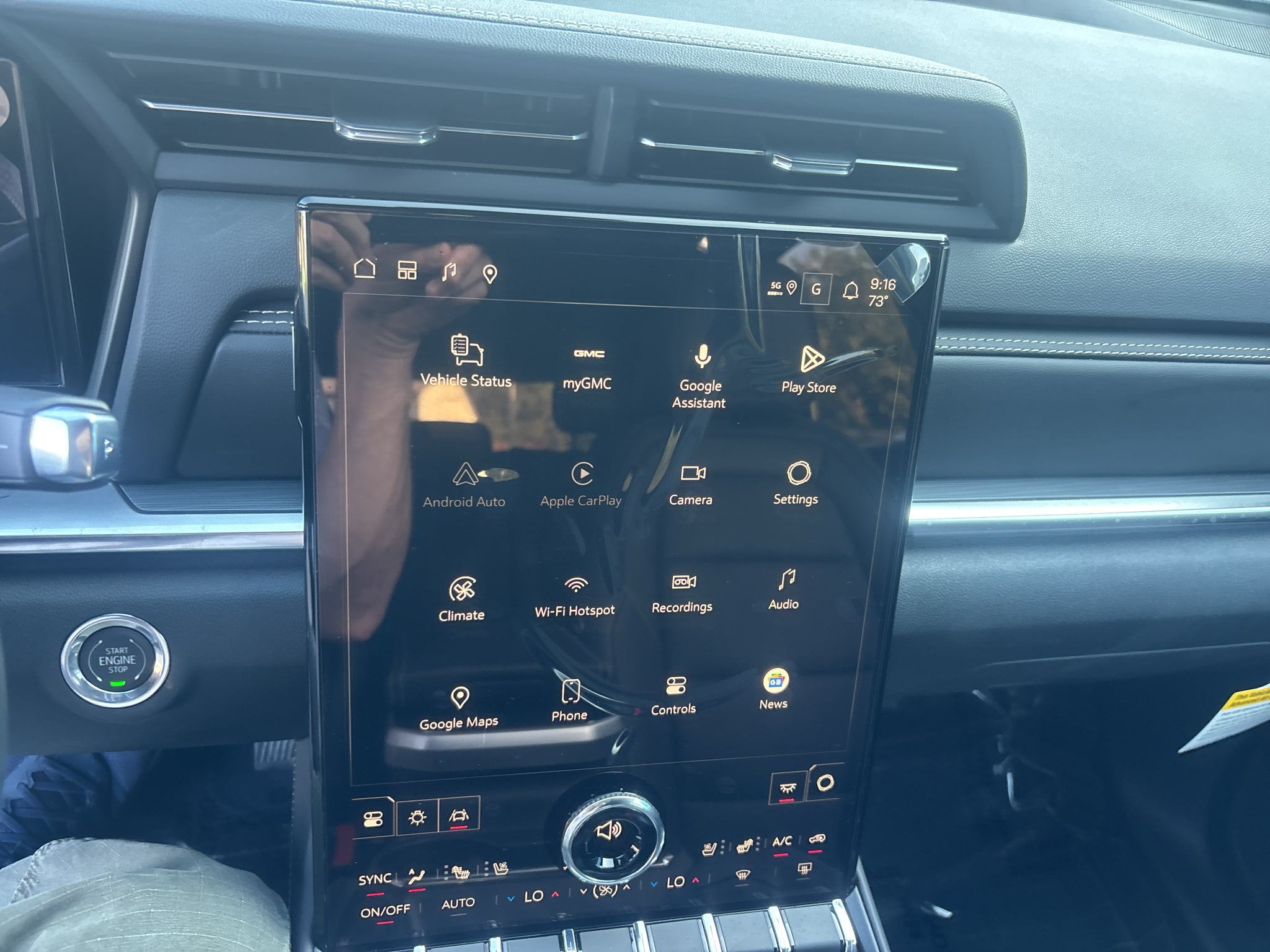 2027 GMC Terrain Elevation - Photo 11
