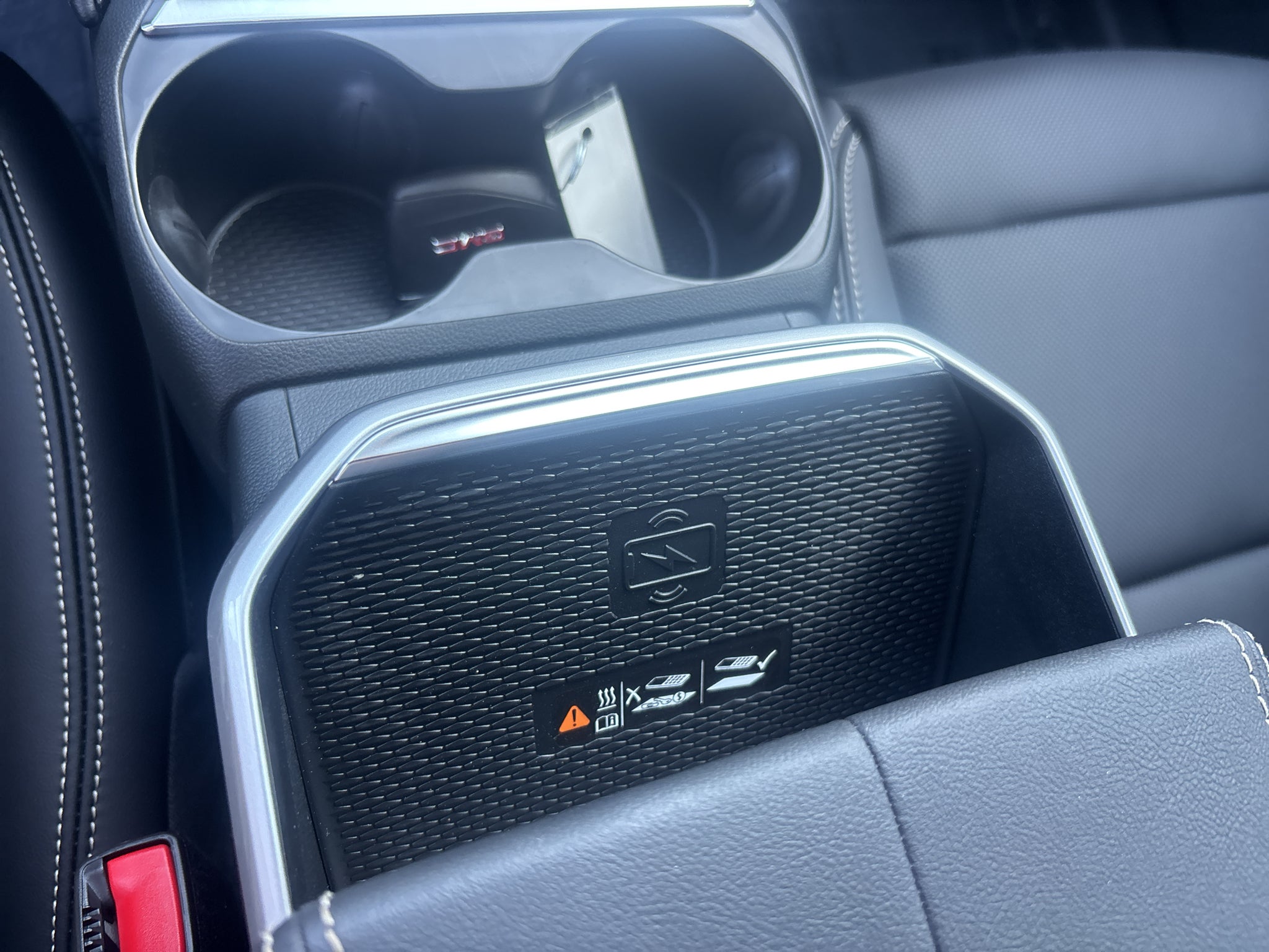 2027 GMC Terrain Elevation - Photo 12