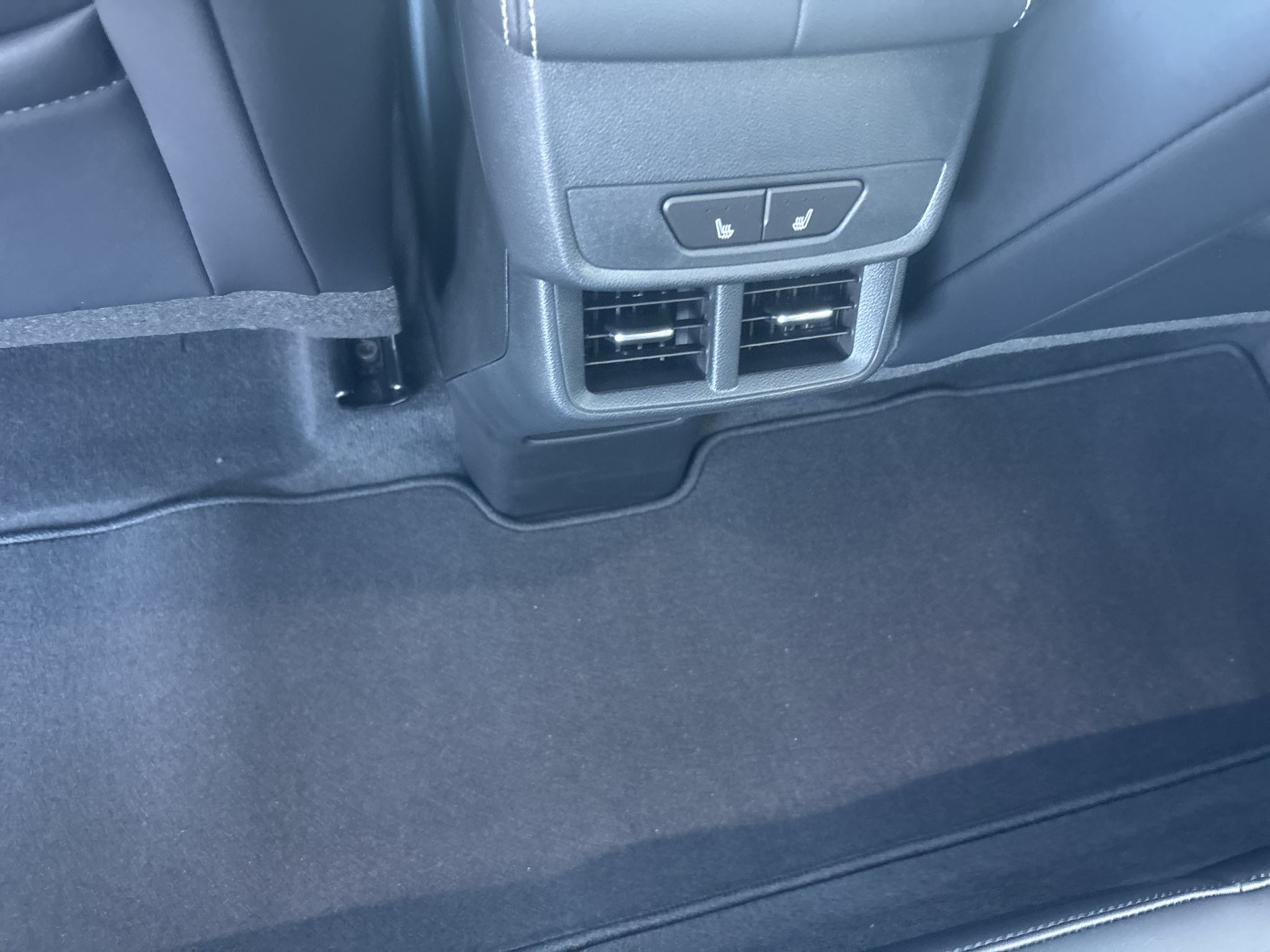 2027 GMC Terrain Elevation - Photo 16