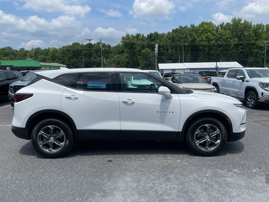 2025 Chevrolet Blazer 2LT