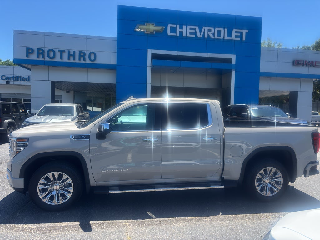 2026 GMC Sierra 4WD Crew Cab Standard Box Denali's photo