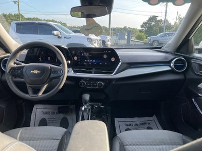 2025 Chevrolet Trax LT